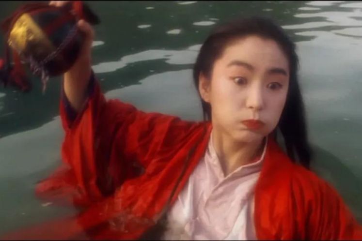 白酒，地產(chǎn)，無(wú)聲散場(chǎng)