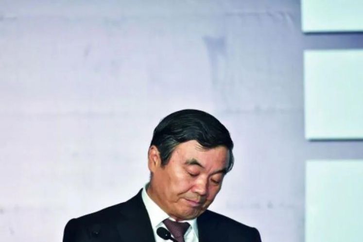 國開(kāi)行原董事長(cháng)胡懷邦被判無(wú)期徒刑，受賄8552萬(wàn)余元